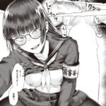 【エロ漫画】ヤリチンイケメン先輩が図書委員の地味メガネJKをからかったら怒らせてしまい手コキされたりバキュームフェラされてザーメン搾り取られちゃう！